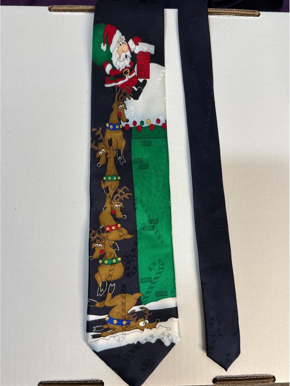 Vintage Hallmark Yule Tie Greetings Christmas Santa Reindeer 100% Silk Neck Tie